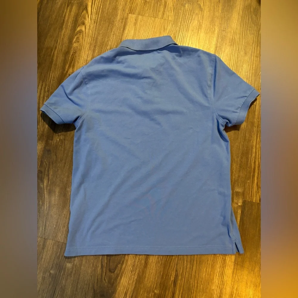 (2) J. Crew Men’s‎ Small Flex Piqued Polo Untucked Shirts (1 Blue 1 Pink)